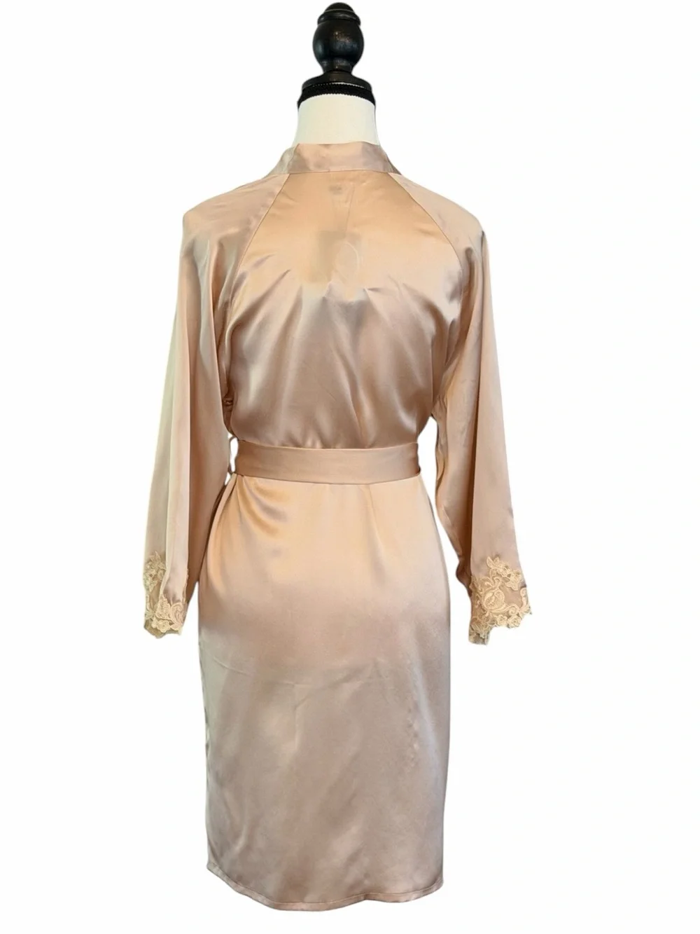 NWT SilkSilky 100% Mulberry Silk Lace Cuff Robe Blush Pink S